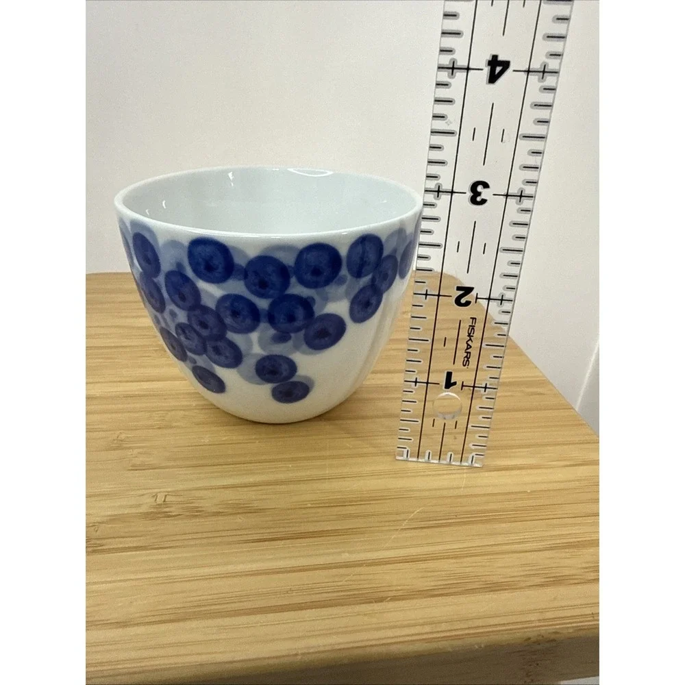 Crate & Barrel Rika 5oz Porcelain Cups No Handle Blue Dots 2.75